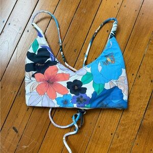 O’Neil Floral Bikini Top